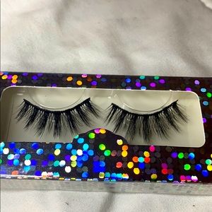 Barbie Lashes
